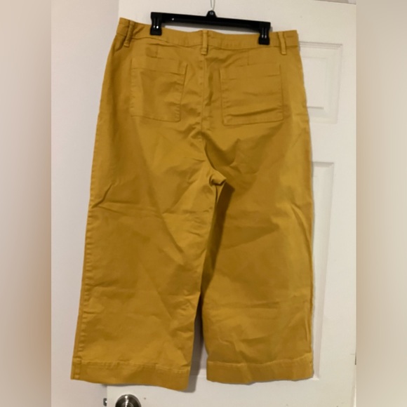 Time and True jeans capris size 18, in excellent condition - Picture 2 of 6